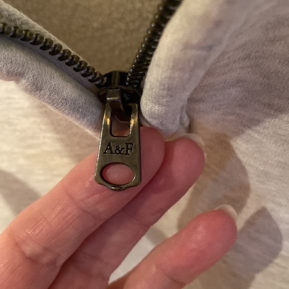 Abercrombie & Fitch 1/4 Zip Sweatshirt Y2K Preppy Vtg - Picture 9 of 13